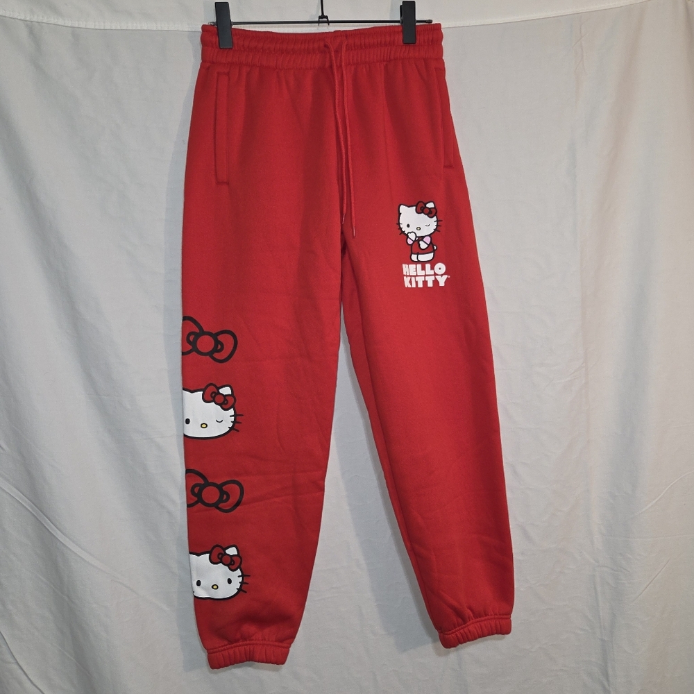Hello Kitty NWT Lg Red Cropped Graphic Jogger Pants